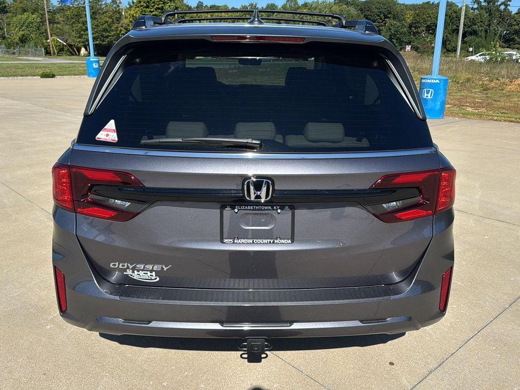 new 2026 Honda Odyssey car, priced at $45,320