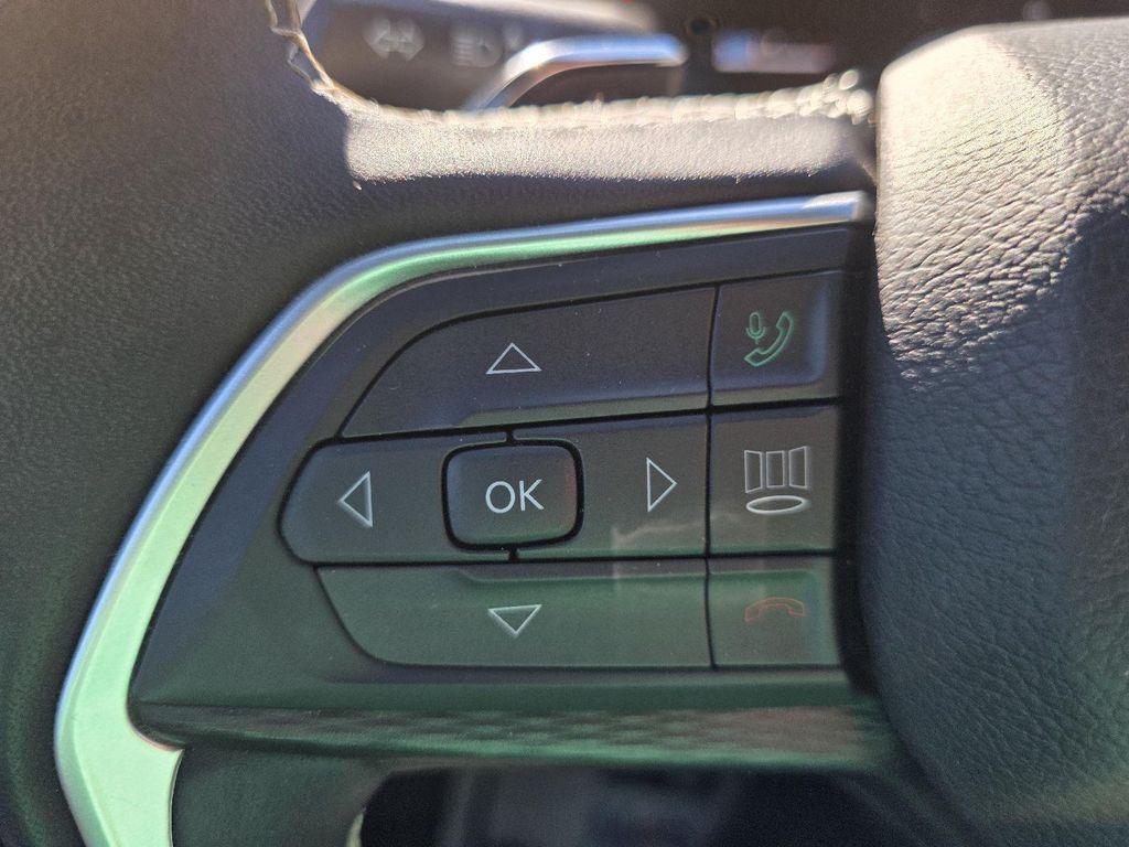 used 2023 Jeep Grand Cherokee car, priced at $26,900
