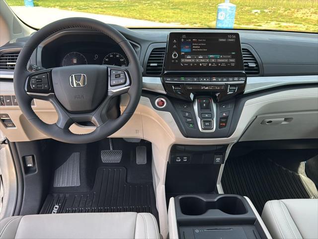 new 2025 Honda Odyssey car, priced at $43,670