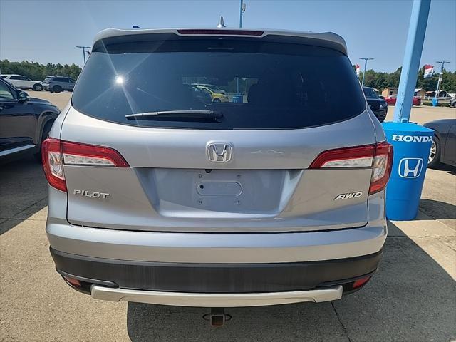 used 2021 Honda Pilot car, priced at $25,612