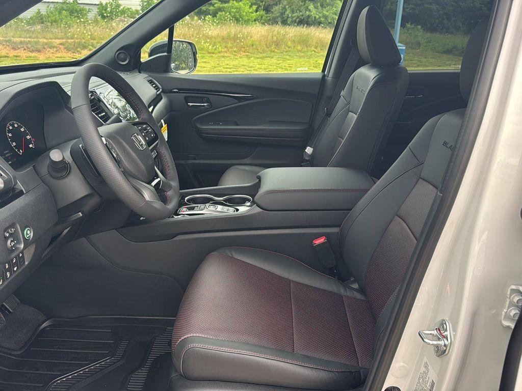 new 2025 Honda Ridgeline car, priced at $43,719