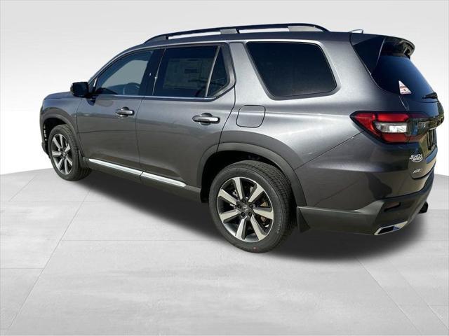 new 2025 Honda Pilot car, priced at $51,685