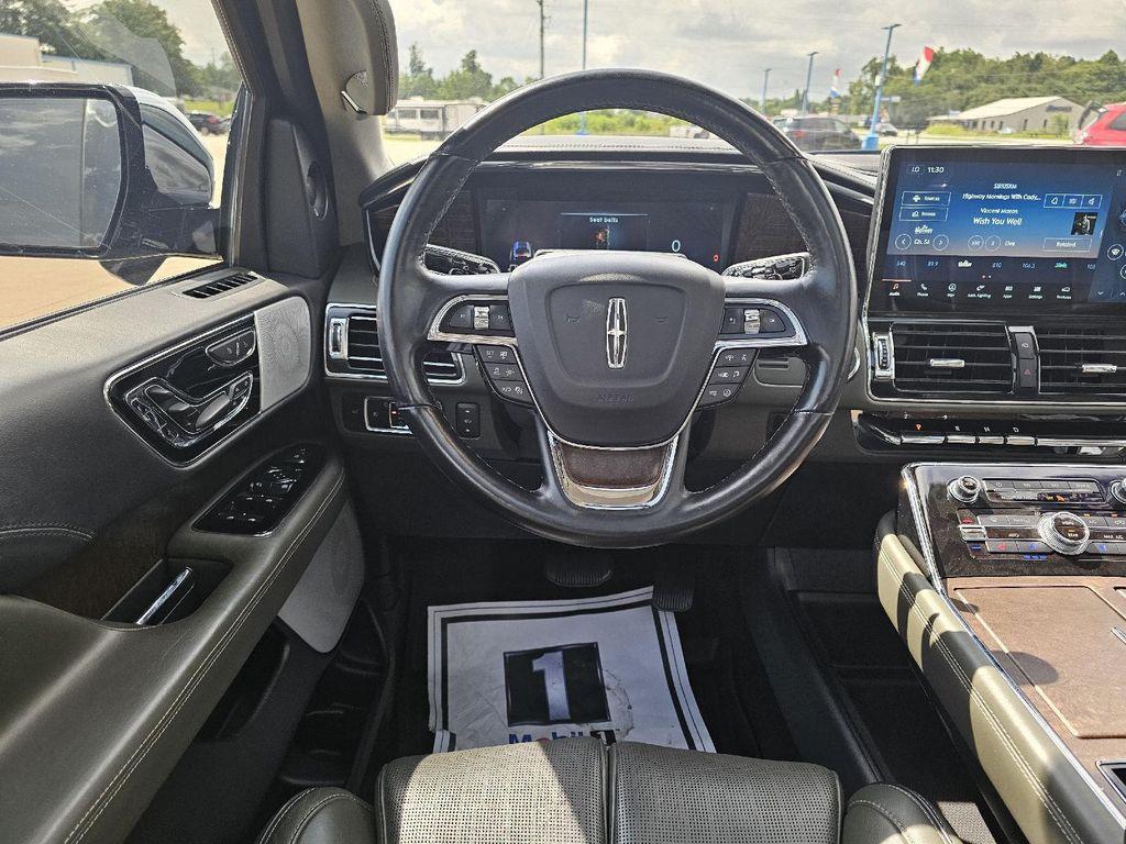 used 2023 Lincoln Navigator car, priced at $67,295
