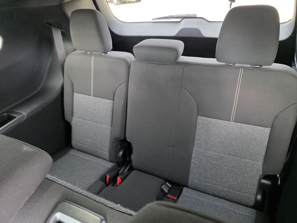 used 2025 GMC Acadia car, priced at $34,900