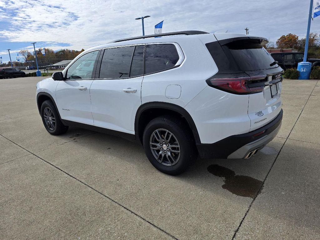 used 2025 GMC Acadia car, priced at $34,900