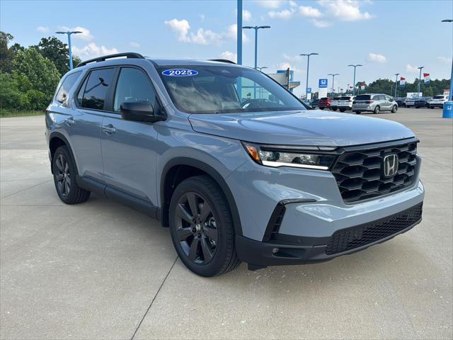 new 2025 Honda Pilot car, priced at $44,205
