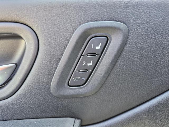 used 2025 Honda Pilot car, priced at $48,900