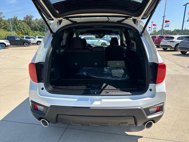 new 2025 Honda Passport car, priced at $44,250