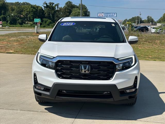 new 2025 Honda Passport car, priced at $44,250