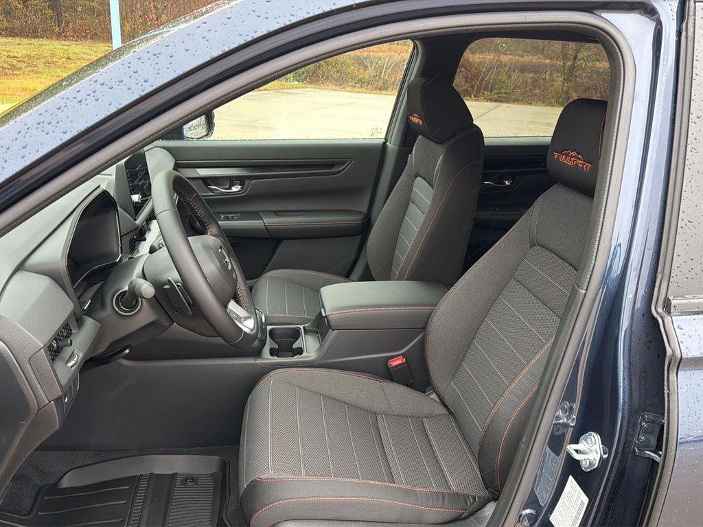 new 2026 Honda CR-V Hybrid car, priced at $39,096