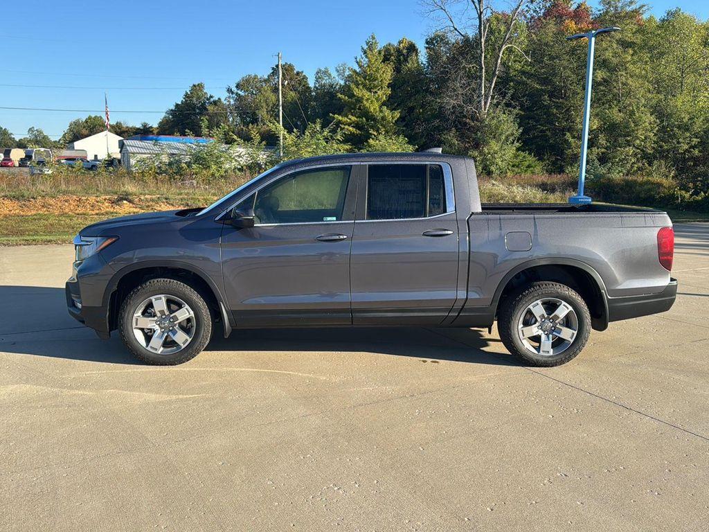 new 2025 Honda Ridgeline car, priced at $42,975
