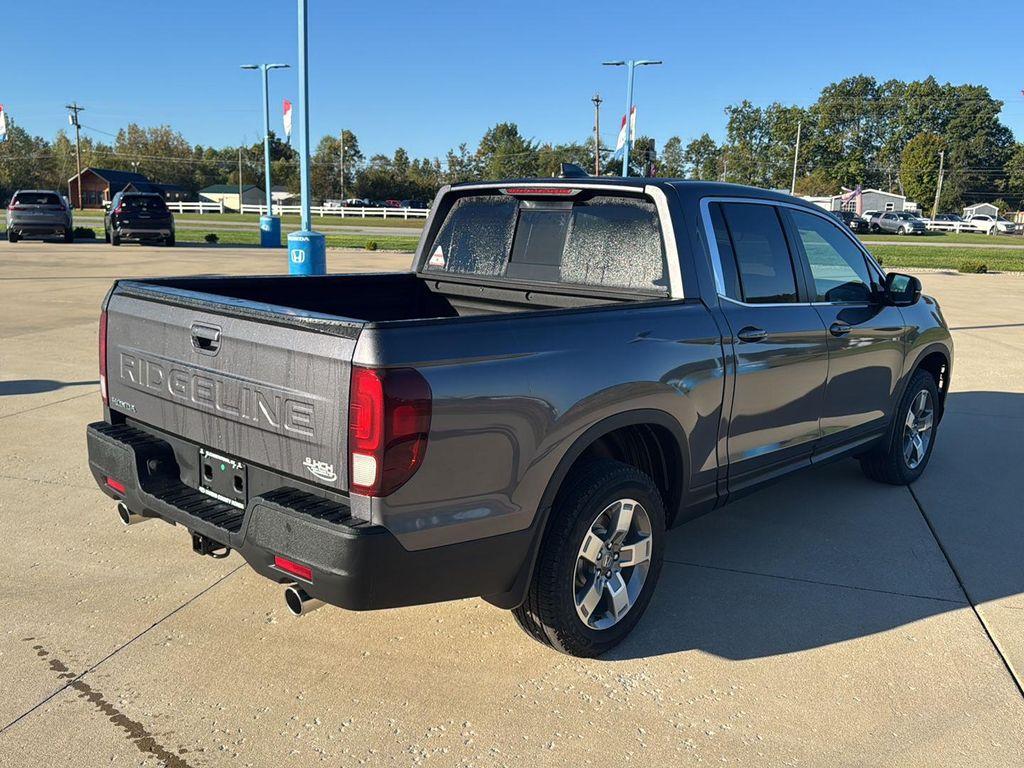 new 2025 Honda Ridgeline car, priced at $42,975