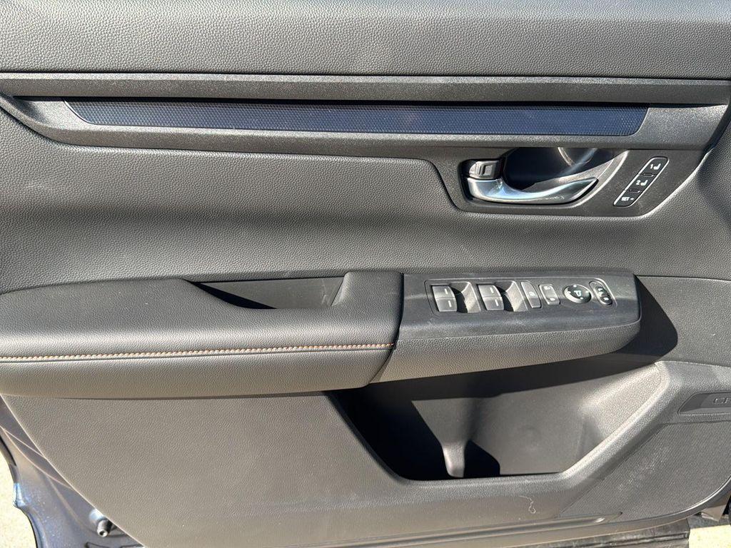 new 2026 Honda CR-V Hybrid car, priced at $40,447