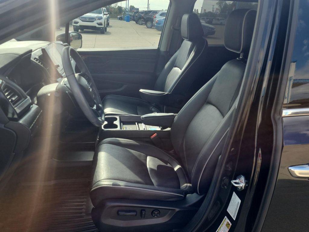 used 2024 Honda Odyssey car, priced at $42,500