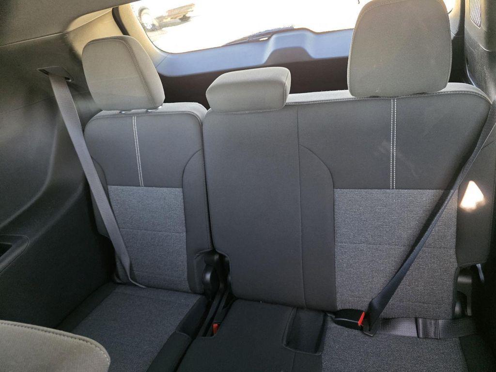 used 2025 GMC Acadia car, priced at $35,170