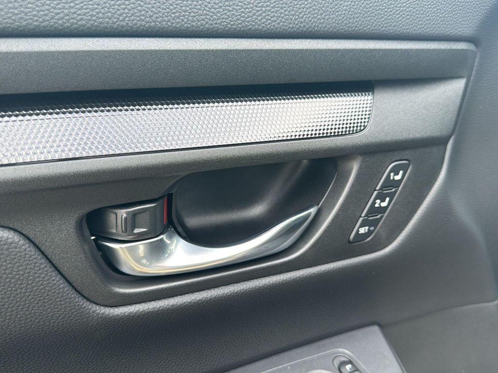 new 2026 Honda CR-V Hybrid car, priced at $40,447