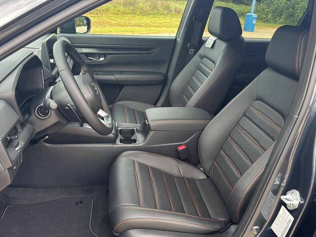 new 2026 Honda CR-V Hybrid car, priced at $40,447