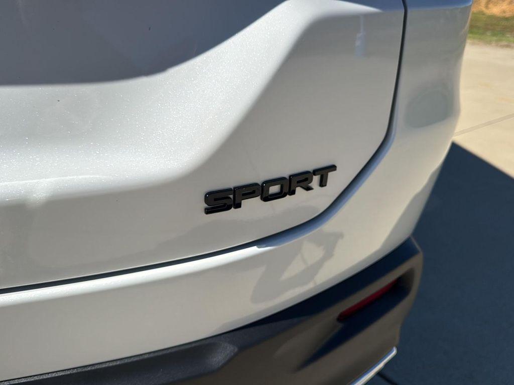 new 2025 Honda Pilot car, priced at $43,710