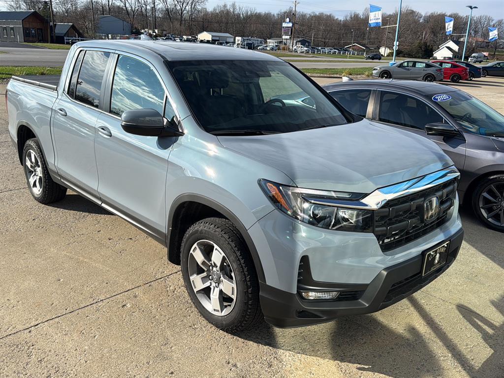 used 2025 Honda Ridgeline car, priced at $39,900