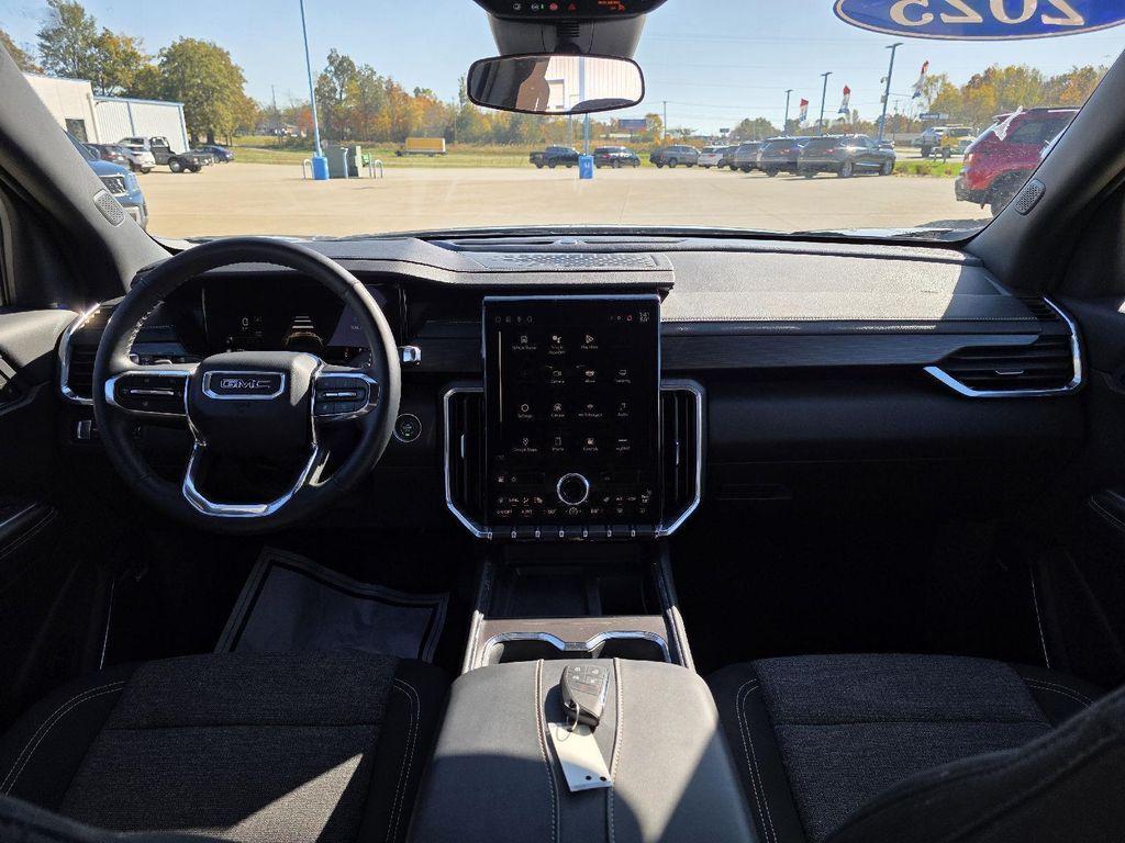 used 2025 GMC Acadia car, priced at $33,840