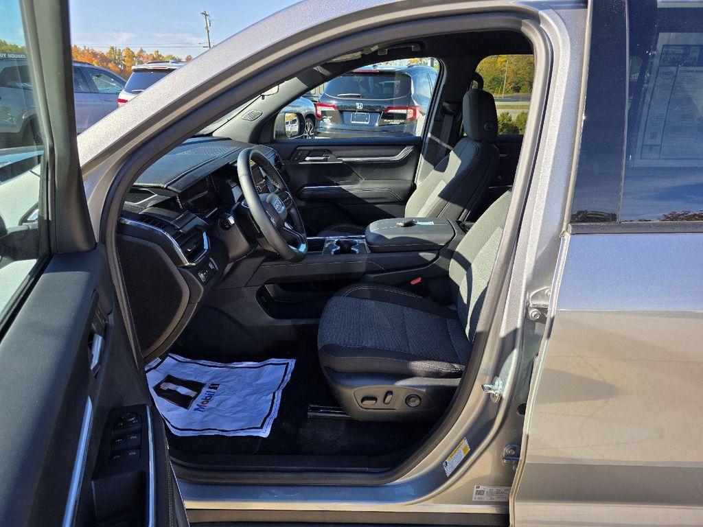 used 2025 GMC Acadia car, priced at $34,800