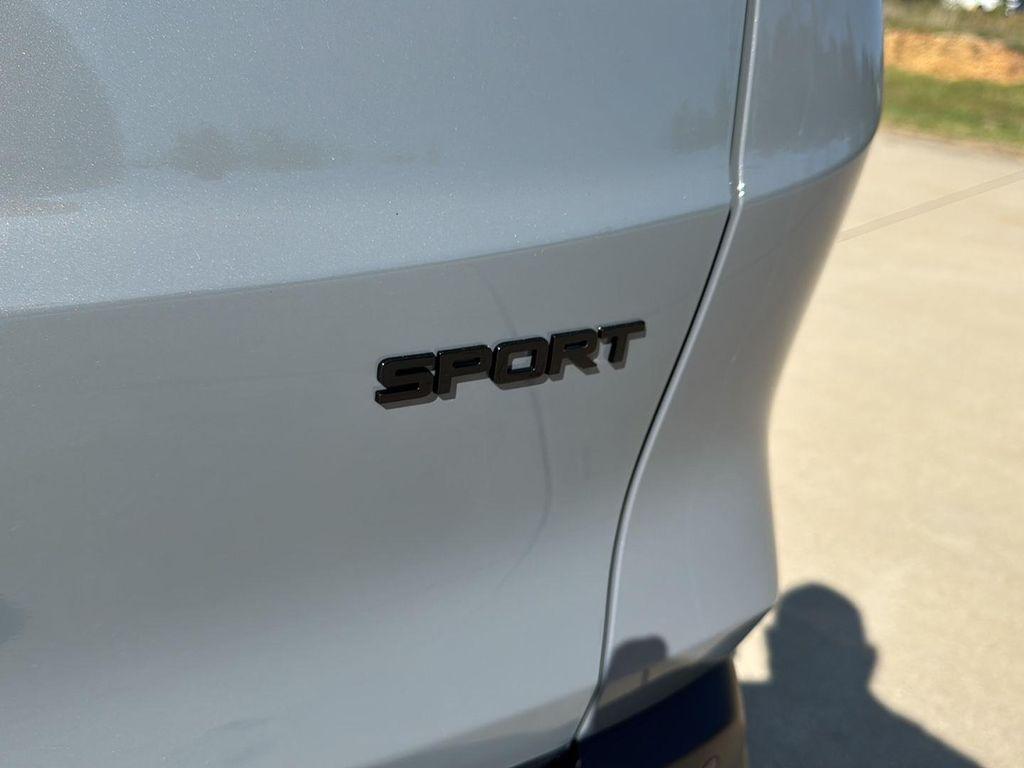 new 2026 Honda CR-V Hybrid car, priced at $41,675