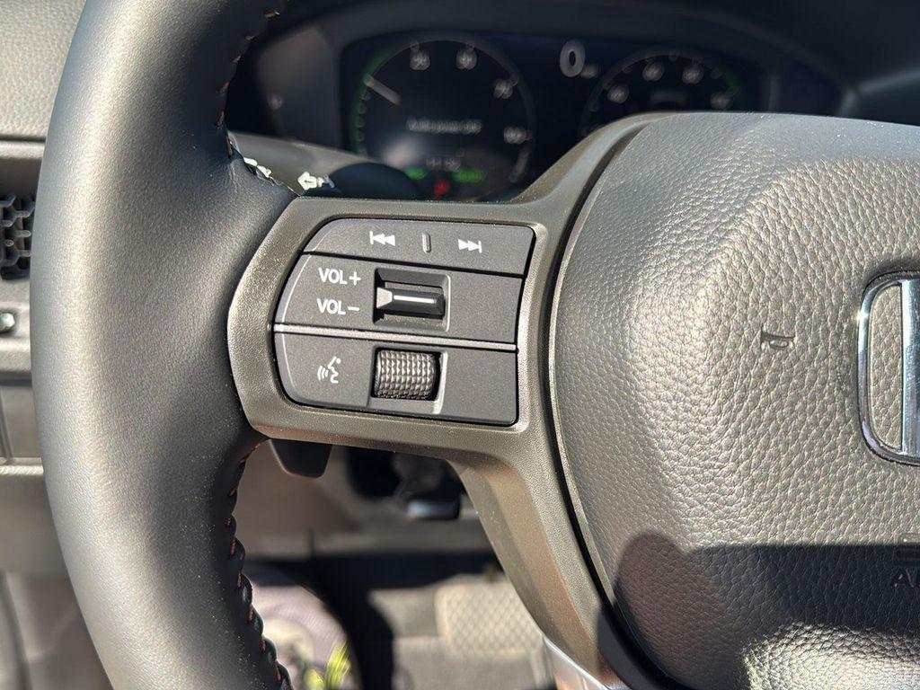 new 2026 Honda CR-V Hybrid car, priced at $41,675