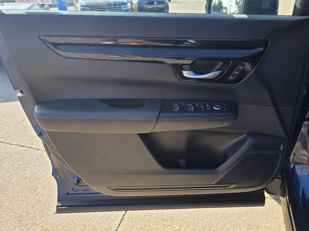 used 2024 Honda CR-V Hybrid car, priced at $36,274