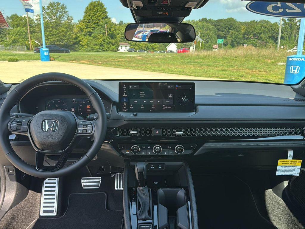 new 2025 Honda Accord Hybrid car, priced at $34,686