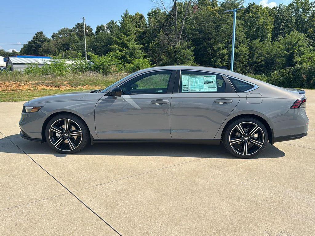 new 2025 Honda Accord Hybrid car, priced at $34,686