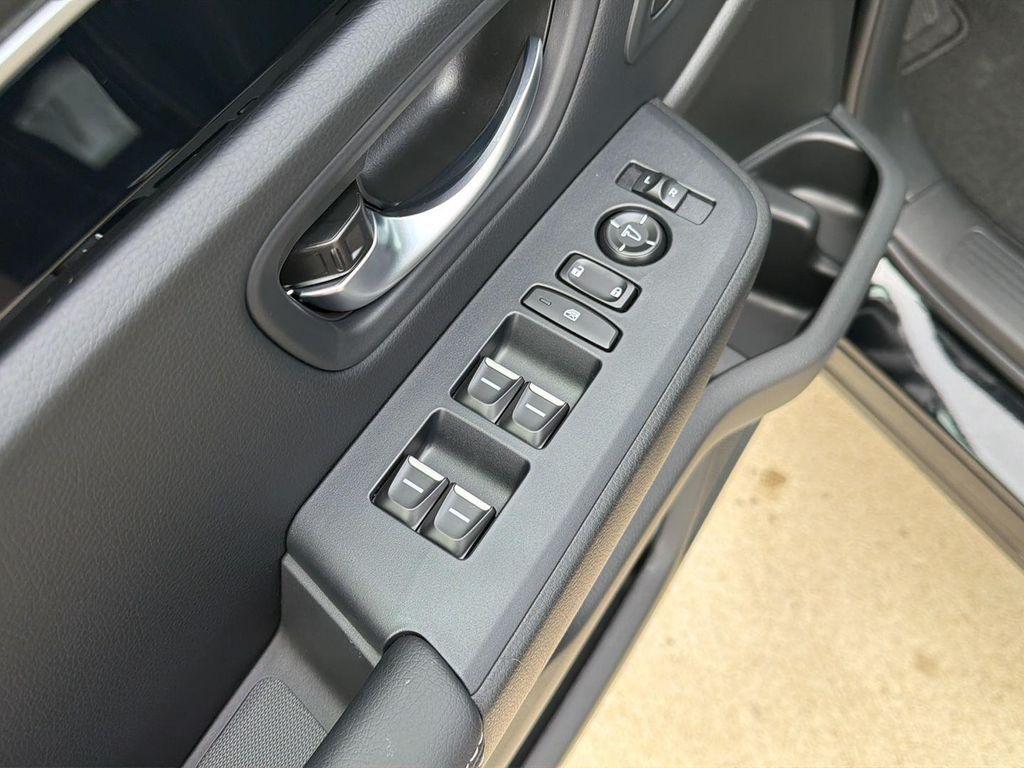 new 2025 Honda Pilot car, priced at $48,375