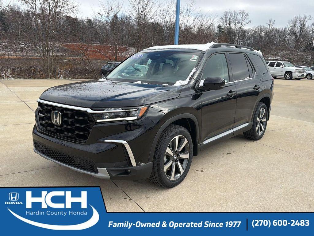 new 2025 Honda Pilot car, priced at $49,595