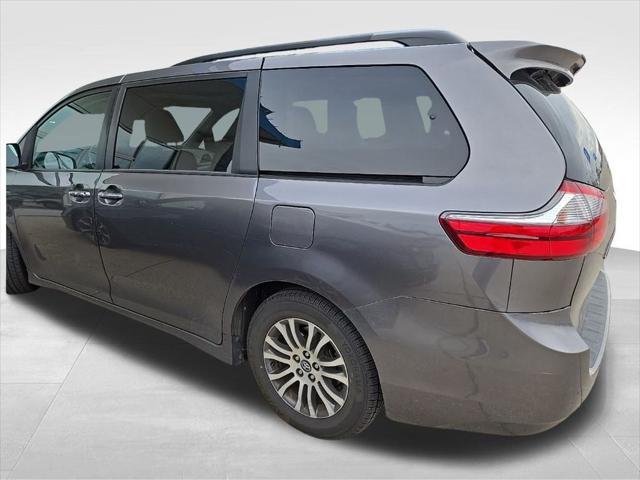 used 2020 Toyota Sienna car, priced at $28,552