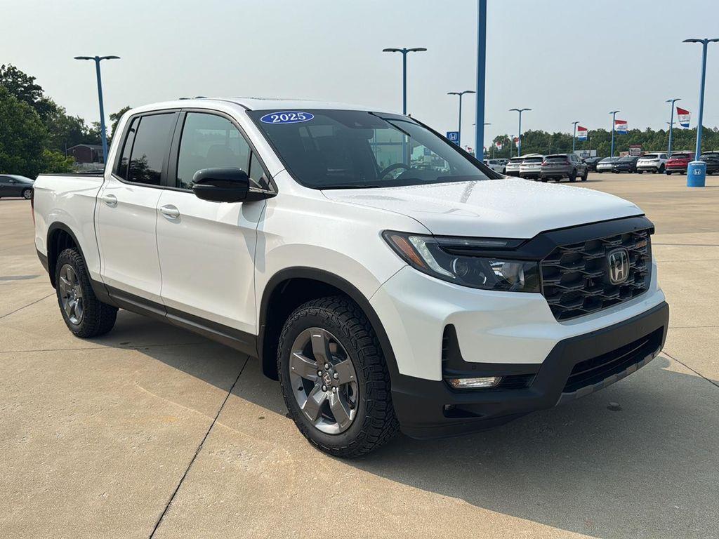 new 2025 Honda Ridgeline car, priced at $45,100
