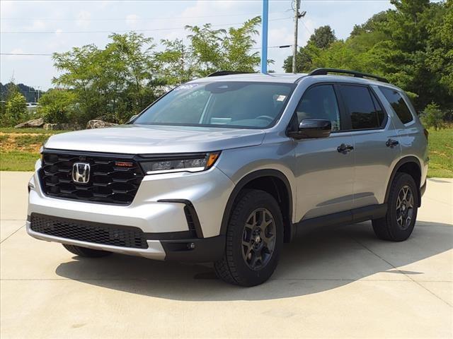 new 2025 Honda Pilot car, priced at $50,975