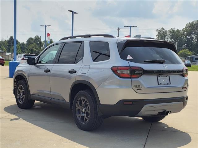 new 2025 Honda Pilot car, priced at $50,975