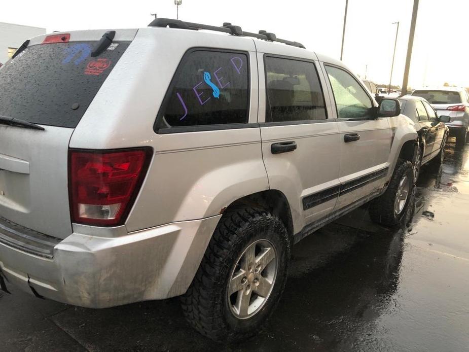 used 2006 Jeep Grand Cherokee car, priced at $2,750