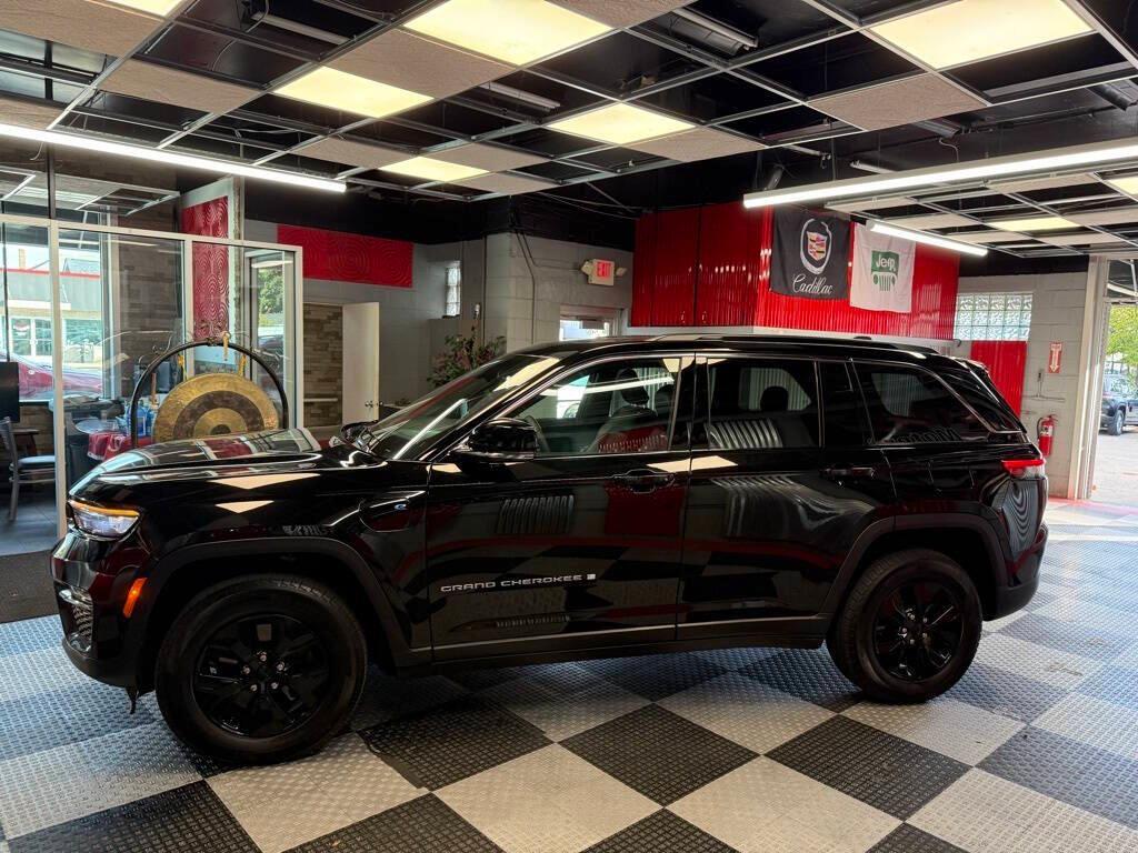 used 2024 Jeep Grand Cherokee 4xe car, priced at $31,135