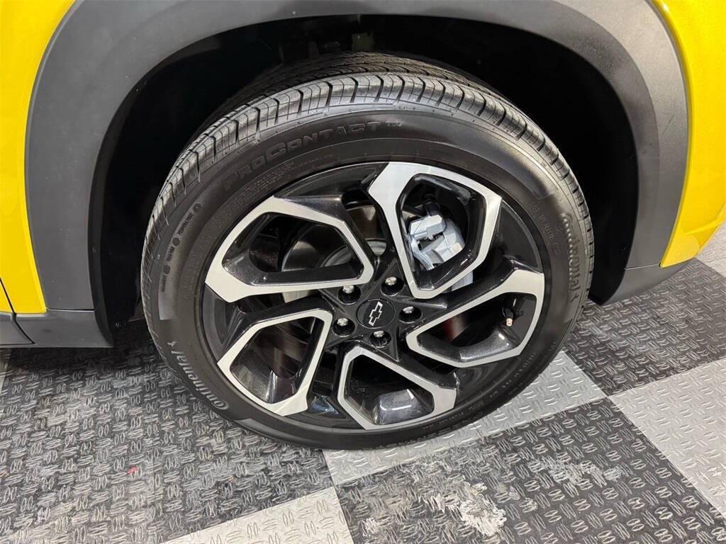used 2024 Chevrolet Trax car, priced at $23,362