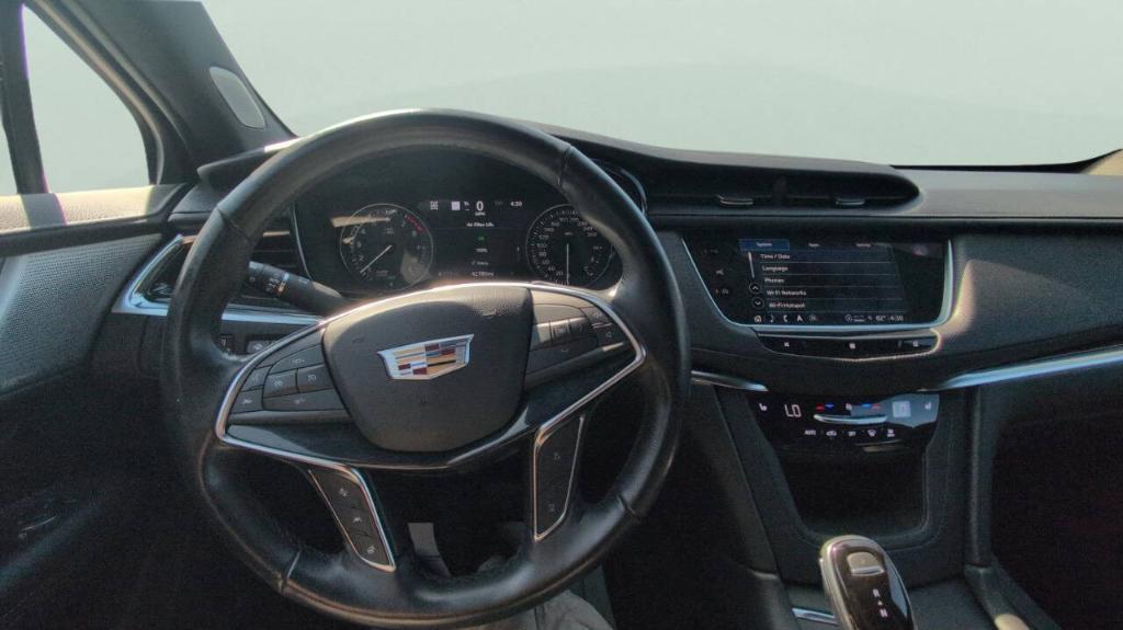 used 2021 Cadillac XT5 car