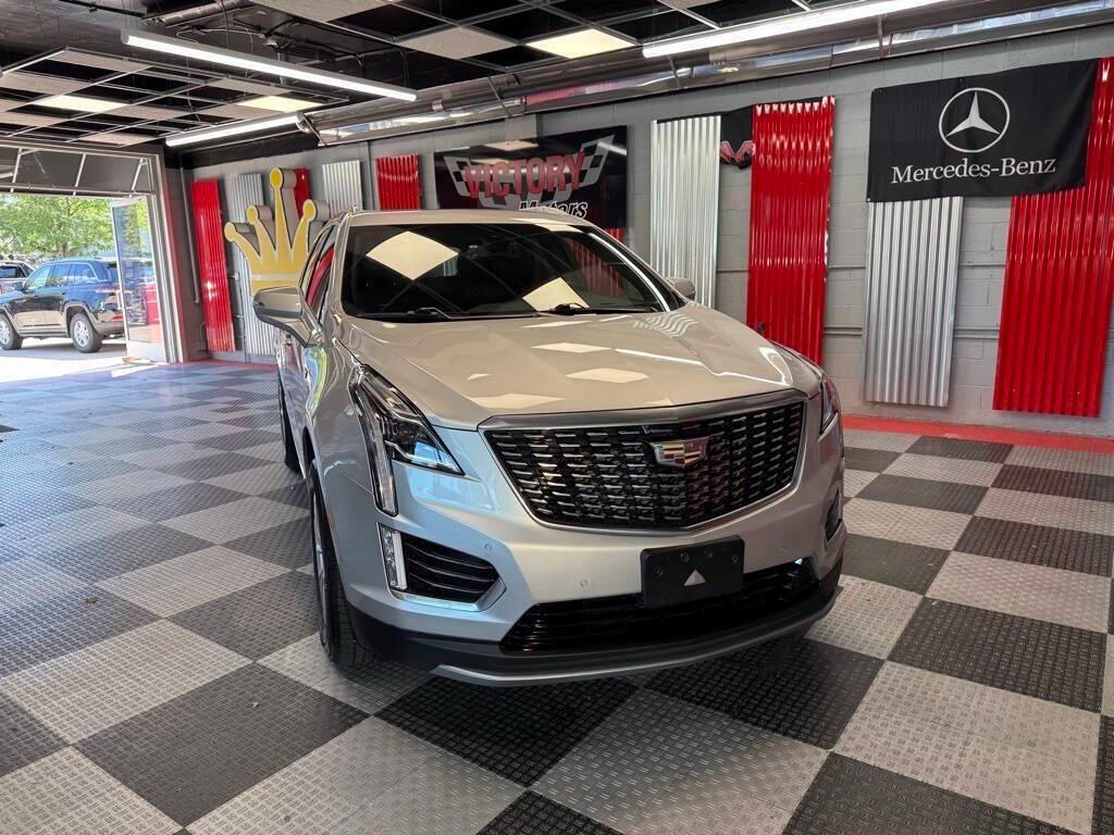 used 2020 Cadillac XT5 car, priced at $25,162