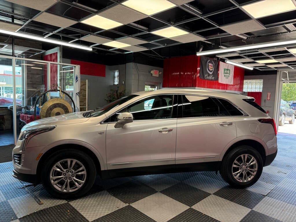 used 2020 Cadillac XT5 car, priced at $25,162