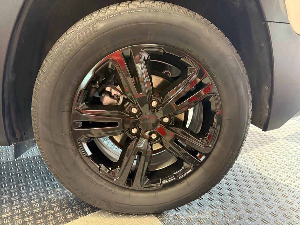 used 2024 GMC Terrain car, priced at $26,681
