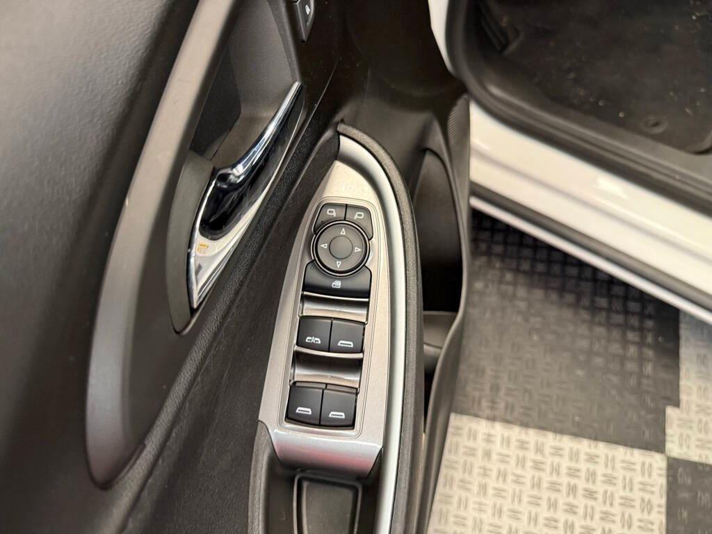 used 2024 Chevrolet Malibu car, priced at $18,979