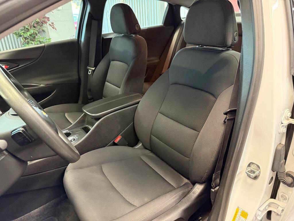 used 2024 Chevrolet Malibu car, priced at $18,979
