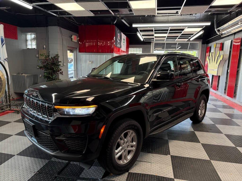 used 2023 Jeep Grand Cherokee car, priced at $27,308