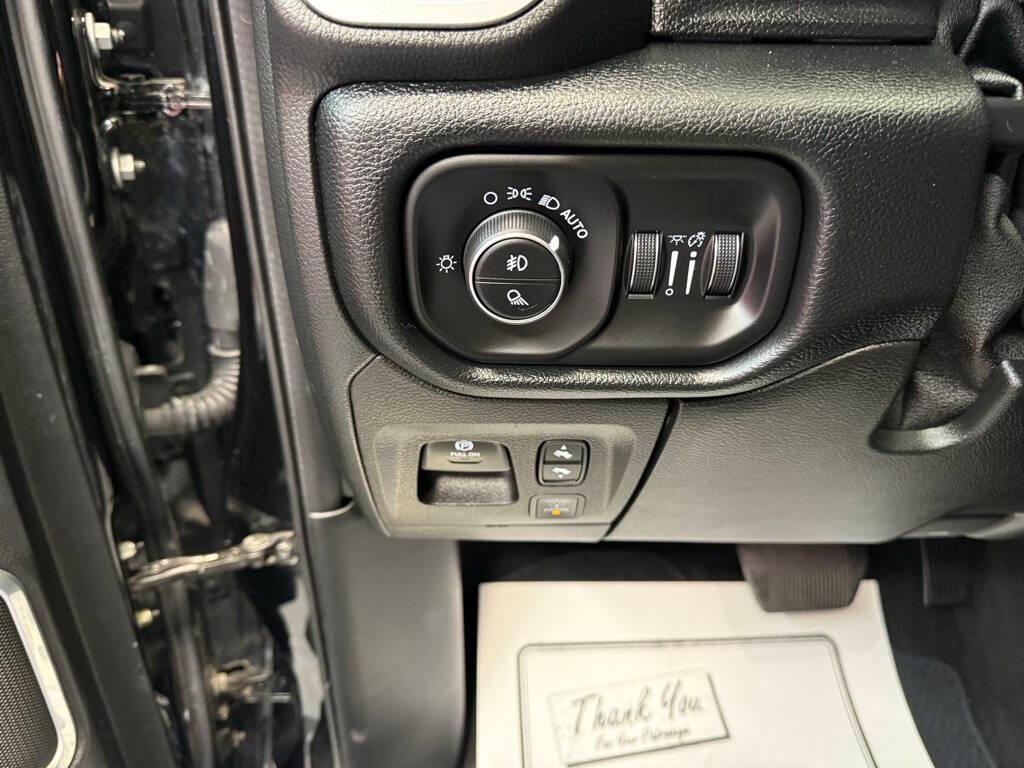 used 2020 Ram 1500 car, priced at $31,124