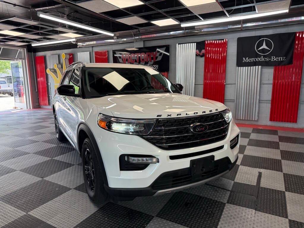 used 2022 Ford Explorer car, priced at $27,684