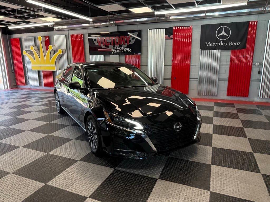 used 2024 Nissan Altima car