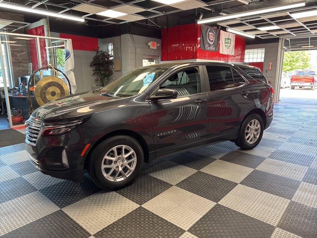used 2022 Chevrolet Equinox car, priced at $20,737